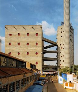 hilanderias cumbaya sesc de pompeia en sao paulo