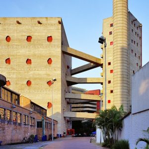 hilanderias cumbaya sesc de pompeia en sao paulo